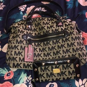 Michael Kors Crossbody handbag and wallet